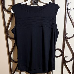Chic Black Sleeveless Tank Top